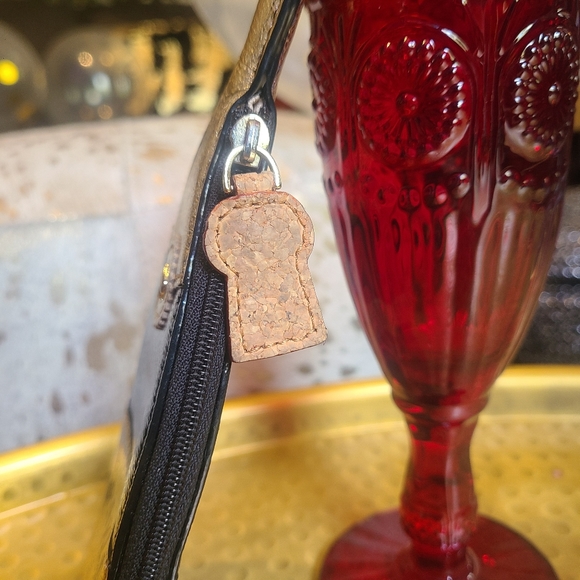 Kate Spade Pop Fizz Clink! Champagne Coin Purse - Picture 4 of 6